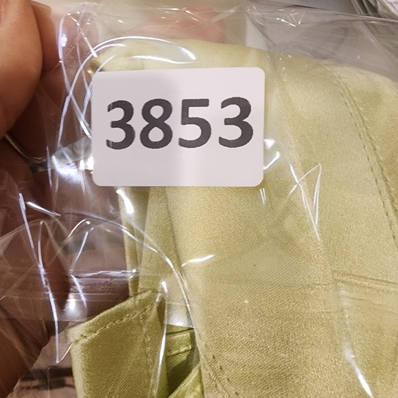 Kay Unger New York lime  100% silk body con sleeveless dress size 4 - Picture 13 of 13